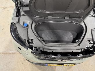 Volvo C-40 69kWh 170kW Recharge Ultimate picture 28