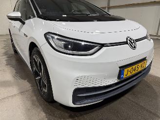 Volkswagen ID.3 58kWh 150kW First Plus picture 24