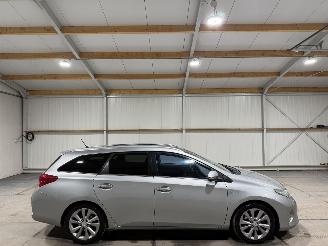 Voiture accidenté Toyota Auris Touring Sports 1.8Hybrid 73kW Automaat Lease Pro 2013/8