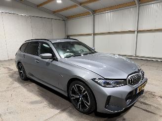 BMW 3-serie 330e 135kW Automaat Camera picture 2