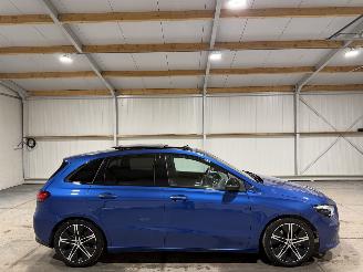 Auto incidentate Mercedes B-klasse 180 100kW Automaat Luxury Line Pano 2024/1