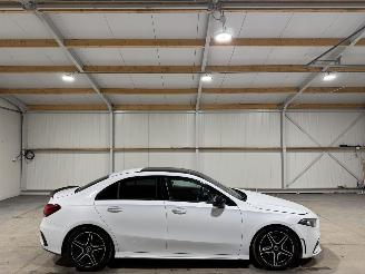 Damaged car Mercedes A-klasse 200 120kW Automaat Pano Premium Plus 2019/10