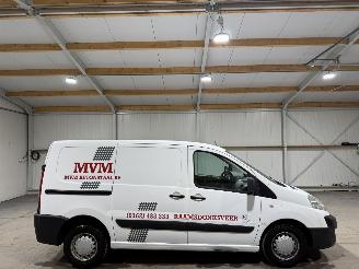 krockskadad bil bedrijf Peugeot Expert 1.6HDI 66kW Airco L1H1 Pro 2011/5