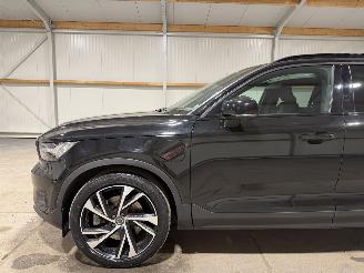 Volvo XC40 1.5T5 Hybrid 132kW Recharge R-Design picture 13
