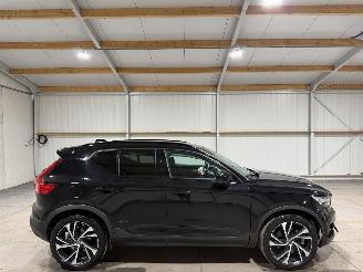 Voiture accidenté Volvo XC40 1.5T5 Hybrid 132kW Recharge R-Design 2020/7