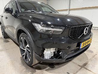 Volvo XC40 1.5T5 Hybrid 132kW Recharge R-Design picture 22