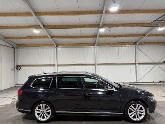  Volkswagen Passat 1.5TSI 110kW Automaat R-Line Business + 2020/10