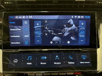 Peugeot e-308 54kWh 115kW Allure EV picture 33