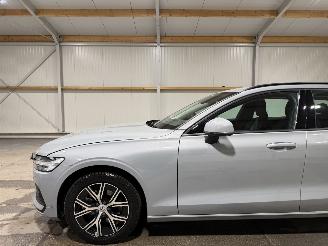 Volvo V-60 2.0B4 145kW Automaat Essential Edition picture 13