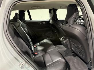 Volvo V-60 2.0B4 145kW Automaat Essential Edition picture 39