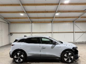 Unfallwagen Renault Mégane E-Tech 60kWh Comfort Range 160kW Techno 2023/8