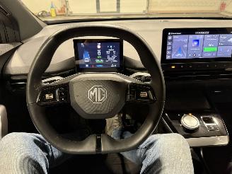 MG MG4 77kWh Extended Range 180kW Trophy picture 42