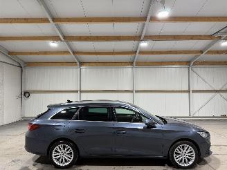 uszkodzony samochody osobowe Seat Leon ST 2.0TDI 110kW Automaat FR Business Intense Pano 2022/1