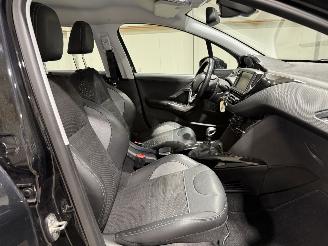 Peugeot 2008 1.2PT 96kW Clima Allure picture 40