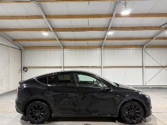 Vaurioauto  passenger cars Tesla Model Y 75kWh Long Range 258kW AWD 2024/3