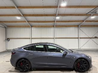 škoda osobní automobily Tesla Model 3 75kWh 340kW AWD Performance 2019/12