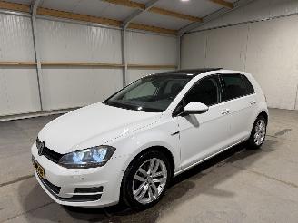 Volkswagen Golf 1.4TSI 103kW Automaat Pano ACT Highline Pano picture 9