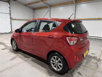 Hyundai I-10 1.2i 64kW Airco picture 11