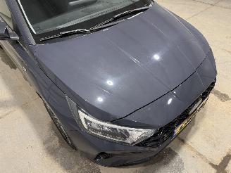 Hyundai I-20 1.0T-GDi 74kW Premium picture 19
