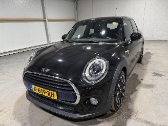 Mini Cooper 1.5 100kW Automaat Cooper Chili picture 10