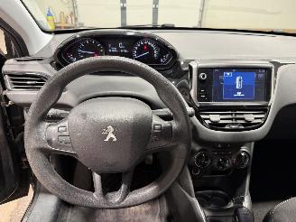 Peugeot 208 1.2PT 60kW  Blue Lion Airco Navi picture 14