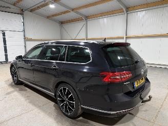 Volkswagen Passat 1.6TDI 88kW Automaat Highline picture 11