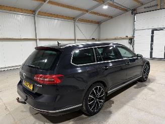 Volkswagen Passat 1.6TDI 88kW Automaat Highline picture 5