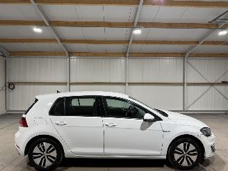 Unfallwagen Volkswagen e-Golf 36kWh 100kW Automaat Clima Navi 2019/11