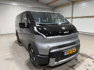 Kia PV5 71.2kWh 120kW Passenger Elite Executive picture 3