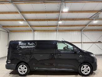 skadebil bedrijf Opel Vivaro-e 75kWh 100kW Automaat L3H1 Edition 2022/2