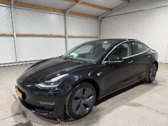 Tesla Model 3 60kWh Standard 175kW RWD Plus picture 9