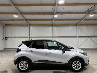 Auto incidentate Renault Captur 0.9TCe 66kW Airco Limited 2019/2