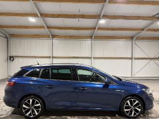 uszkodzony samochody osobowe Renault Mégane 1.3TCe 103kW Clima Navi Camera Bosé 2018/8
