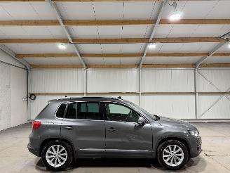 damaged passenger cars Volkswagen Tiguan 2.0TDI 103kW Track&Field 4Motion Pano 2014/9