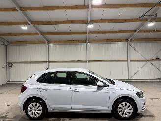 Vaurioauto  passenger cars Volkswagen Polo 1.0TSI 70kW Airco Navi Comfortline 2019/7