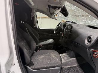 Mercedes Vito 110CDI 75kW Airco Lang picture 27