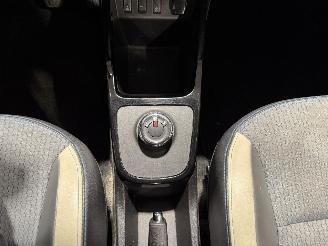 Dacia Spring 27kWh 33kW Comfort Plus OrangePack picture 34