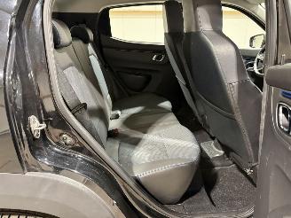 Dacia Spring 27kWh 33kW Comfort Plus OrangePack picture 36