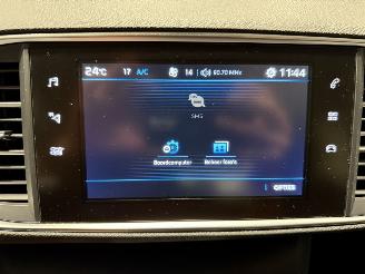 Peugeot 308 1.2PT 81kW Active Airco picture 17