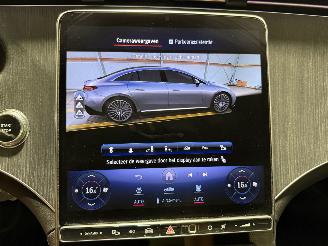 Mercedes EQE 300 89kWh 180kW Luxury Line Pano Luchtvering picture 41