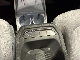 Kia EV3 81.4kWh 150kW PLUS picture 23