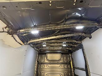 Volkswagen Crafter 30 2.0TDI 103kW L3H2 Comfortline Camera picture 17
