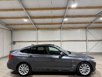 uszkodzony samochody osobowe BMW 3-serie GT 320i 135kW Automaat Pano High Executive 2013/11
