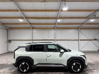 Vaurioauto  passenger cars Kia EV3 81.4kWh 150kW Plus 2026/5