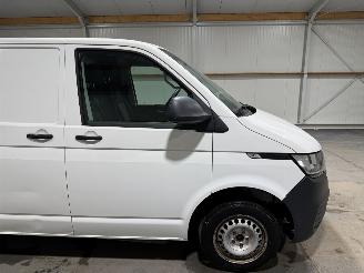 Volkswagen Transporter 2.0 TDI L2 H1 Friso picture 22