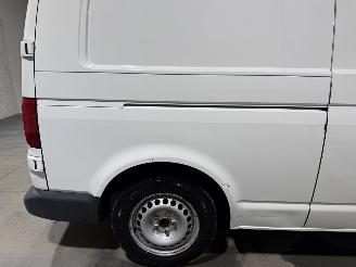 Volkswagen Transporter 2.0 TDI L2 H1 Friso picture 27