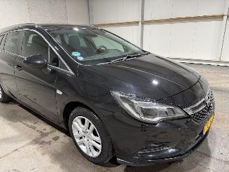 Opel Astra ST 1.0 77kW Online Edition picture 17