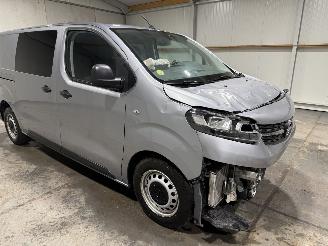 Opel Vivaro 2.0D 106kW D.C. 145 L3 picture 18