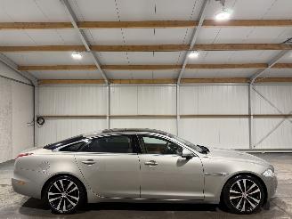 skadebil auto Jaguar XJ 3.0V6D 202kW Automaat Premium Luxury LWB 2011/4