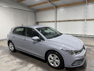 Volkswagen Golf 1.5TSI 96kW Life Business picture 2